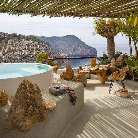 Hacienda Na Xamena, Ibiza 5* Na Xamena